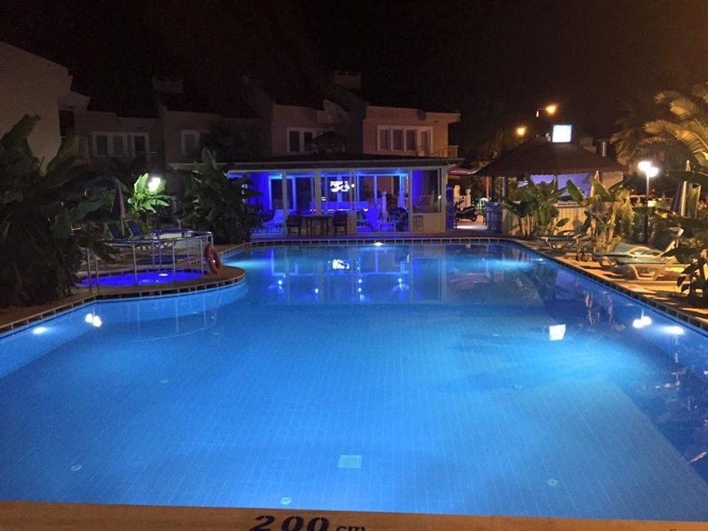 Ozcem Apart Aparthotel Fethiye Luaran gambar